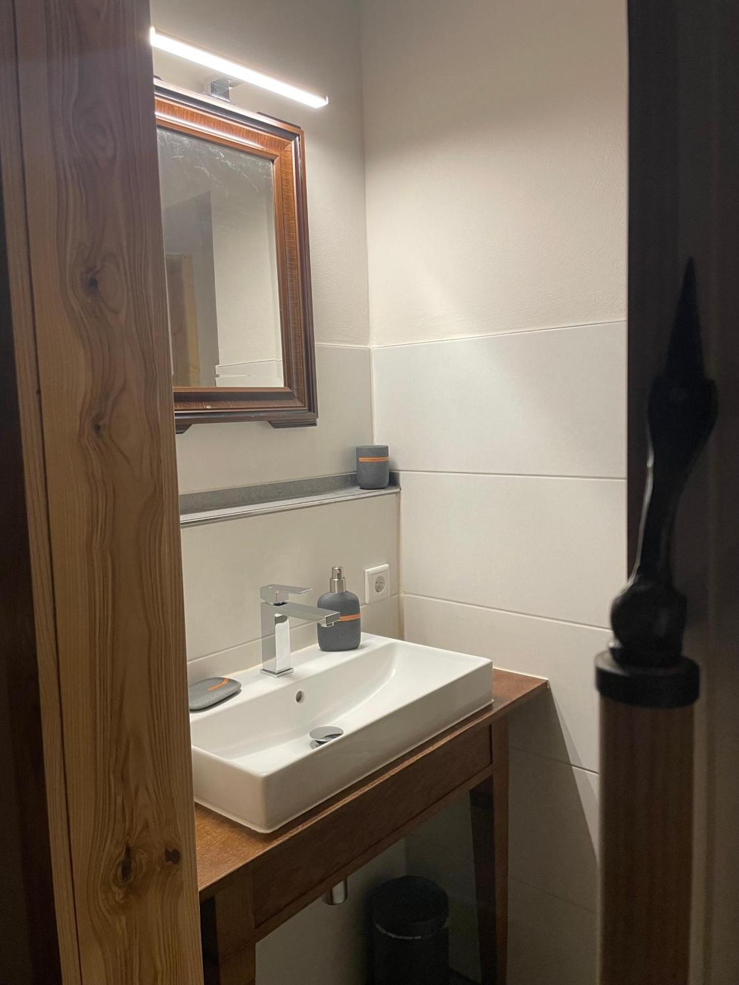 Ferienwohnung Am Stockerbach Фройденщат Екстериор снимка